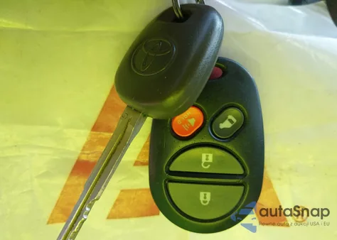 2012 Toyota Corolla Le из США, поврежденный, VIN 2T1BU4EE8CC837288